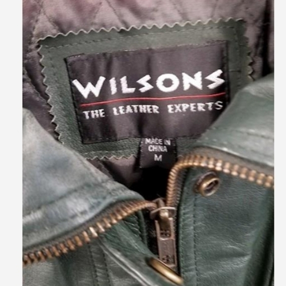 Vintage women's forest green leather trench with removable fur hood, size M - Picture 2 of 4